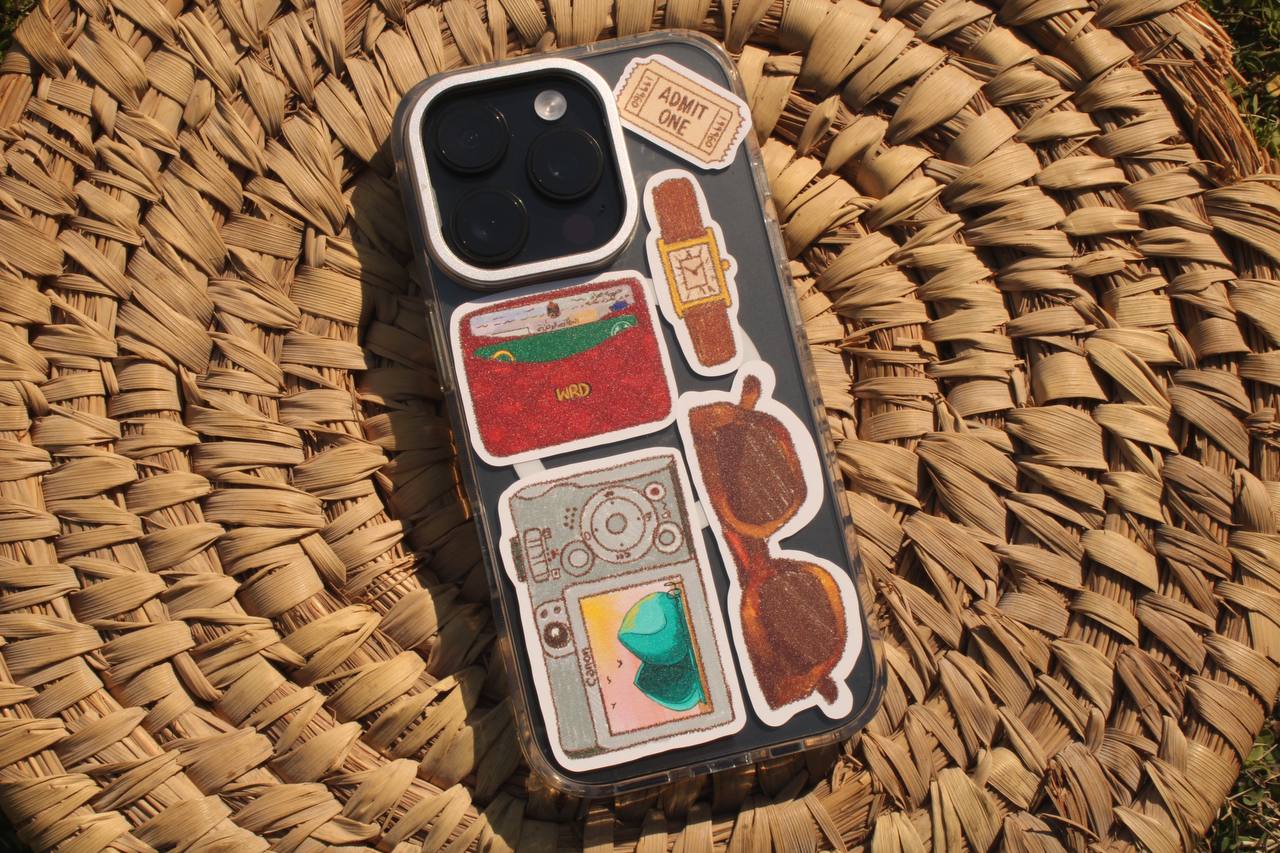 What's In My Purse - IQ Edition